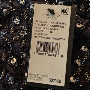 Adrianna-Papell long evening Gown